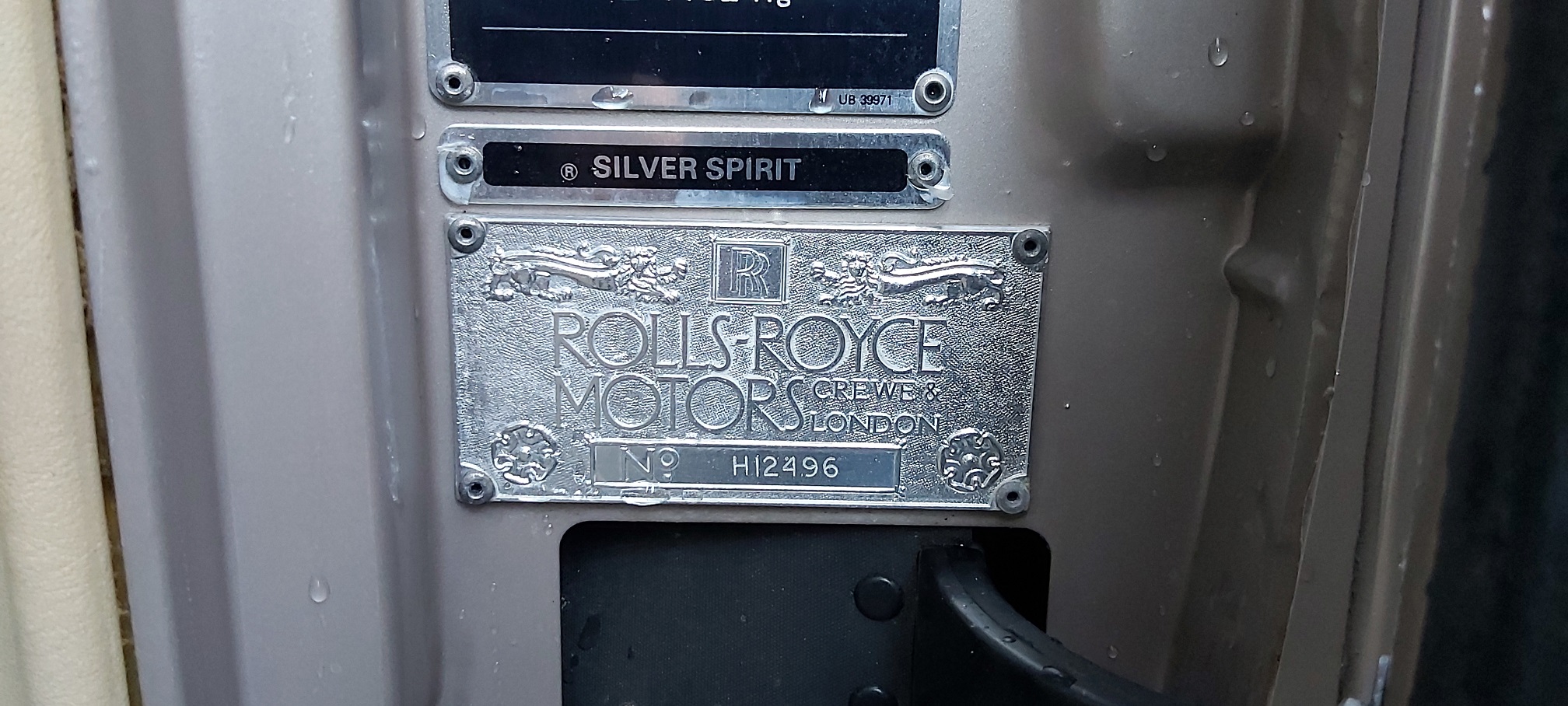 6 4