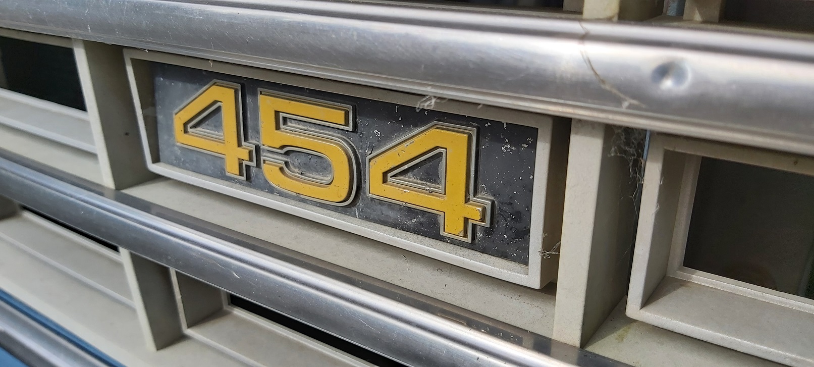 2 8