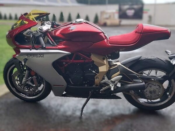 2020 MV Agusta Superveloce 800 (Gold Series)