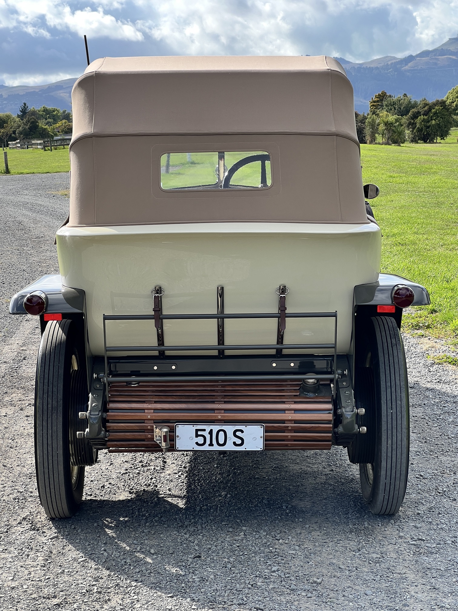 10 3