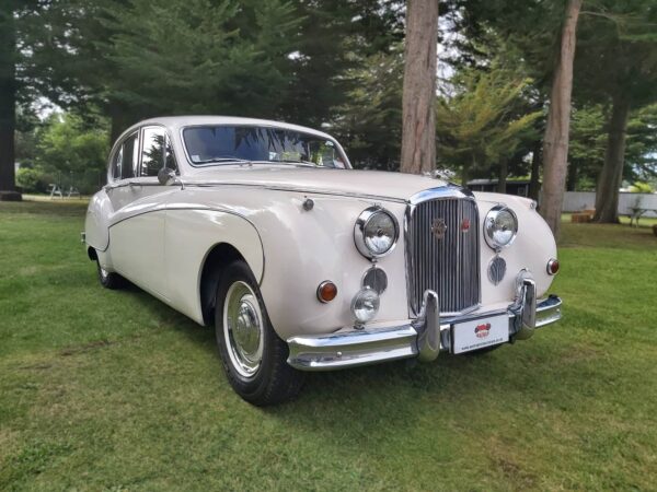 1959 Jaguar MKVIII