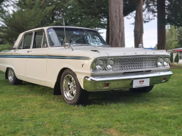 1963 Ford Fairlane 500 V8