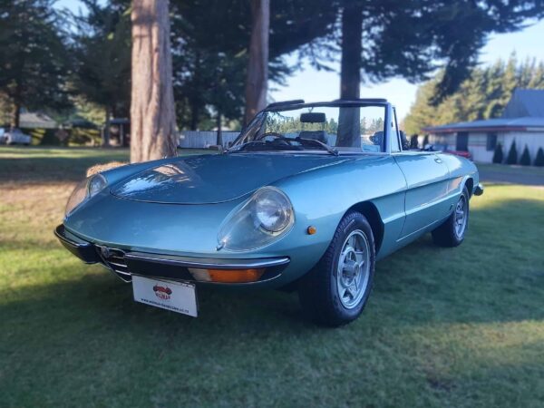 1970 Alfa Romeo 1750 Spyder