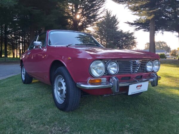1974 Alfa Romeo GTV 2000 Bertone
