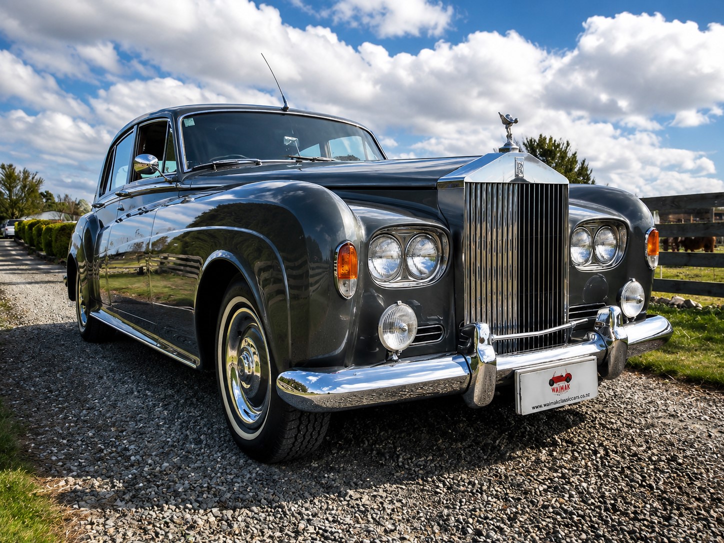 Waimak Classic Cars 1964 RR Silver Cloud 3 01