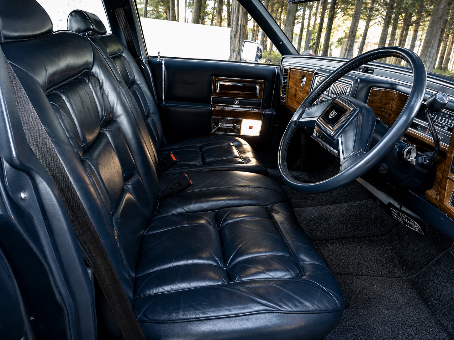 Waimak Classic Cars 1987 Caddillac Brougham 16