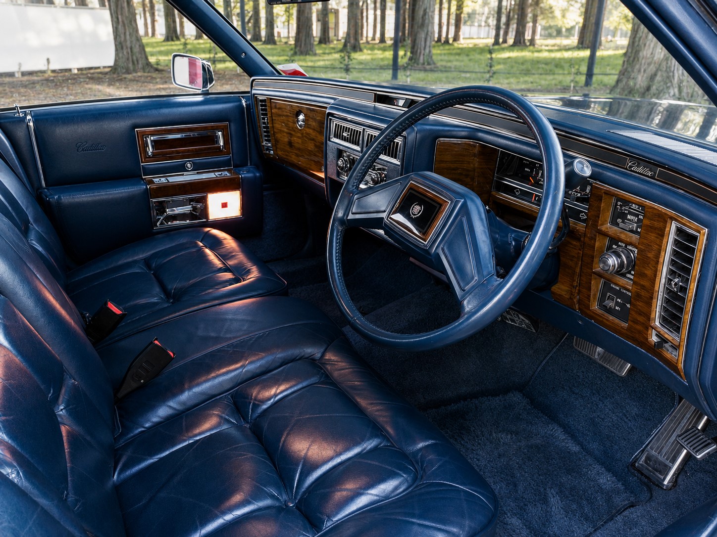 Waimak Classic Cars 1987 Caddillac Brougham 2