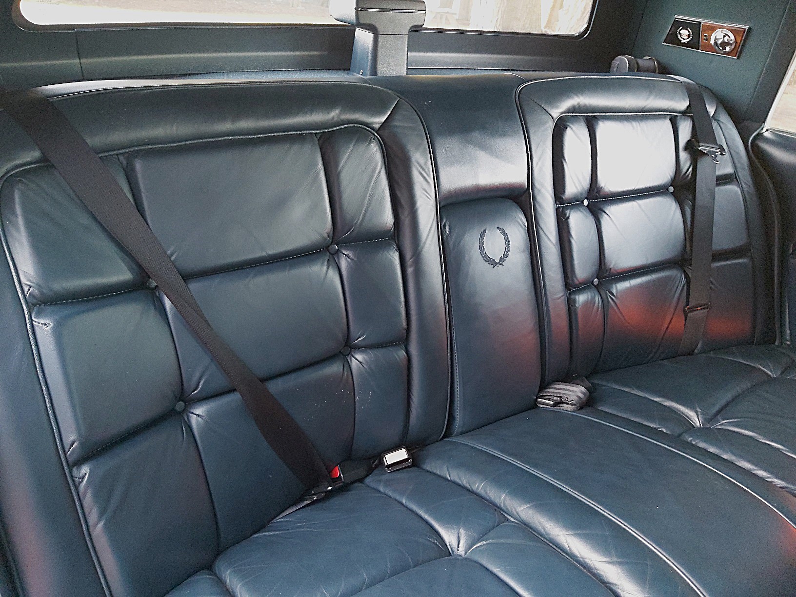 Waimak Classic Cars 1987 Cadillac Brougham 30