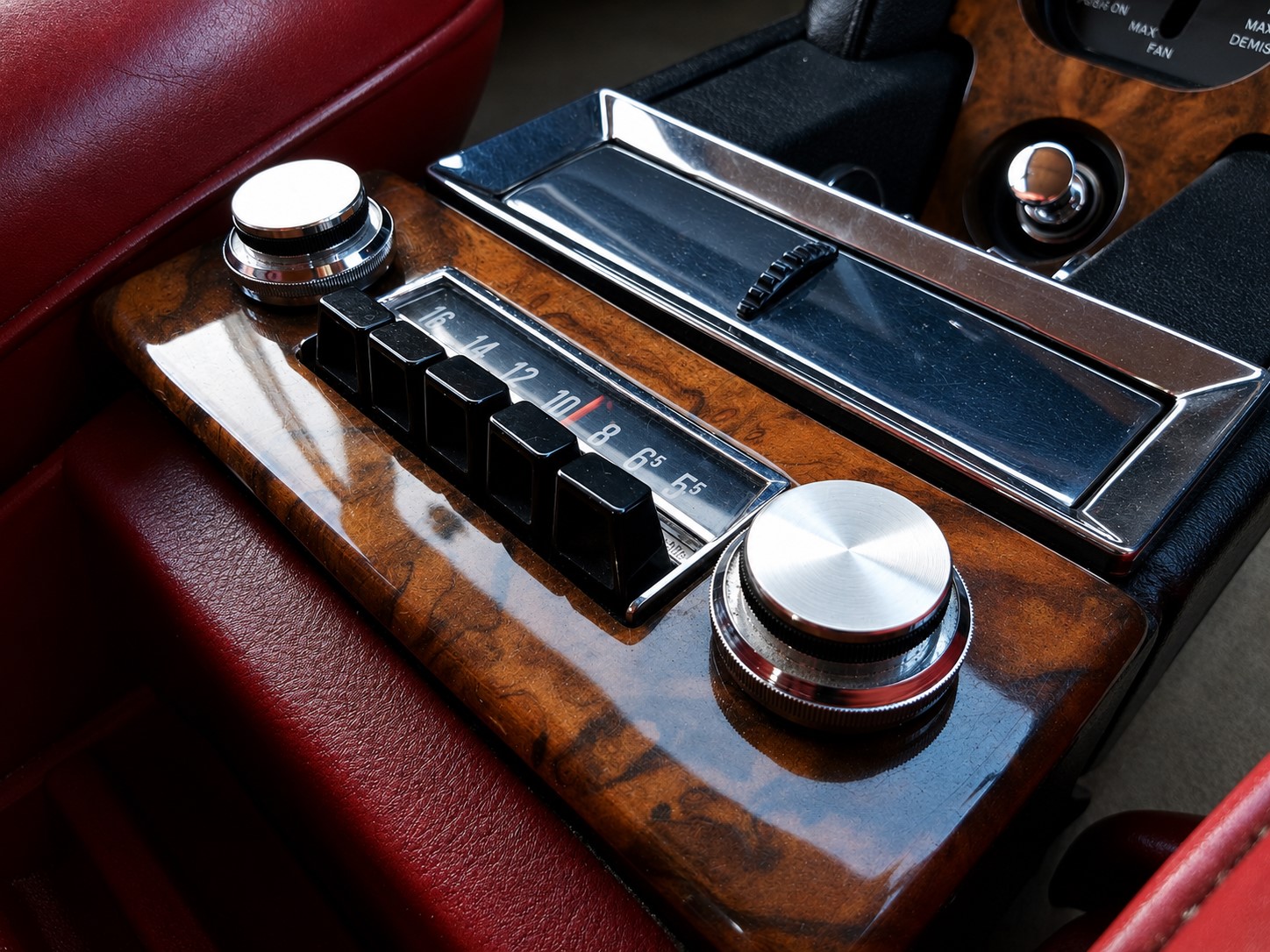 Waimak Classic cars 1975 RR Silver Shadow 05
