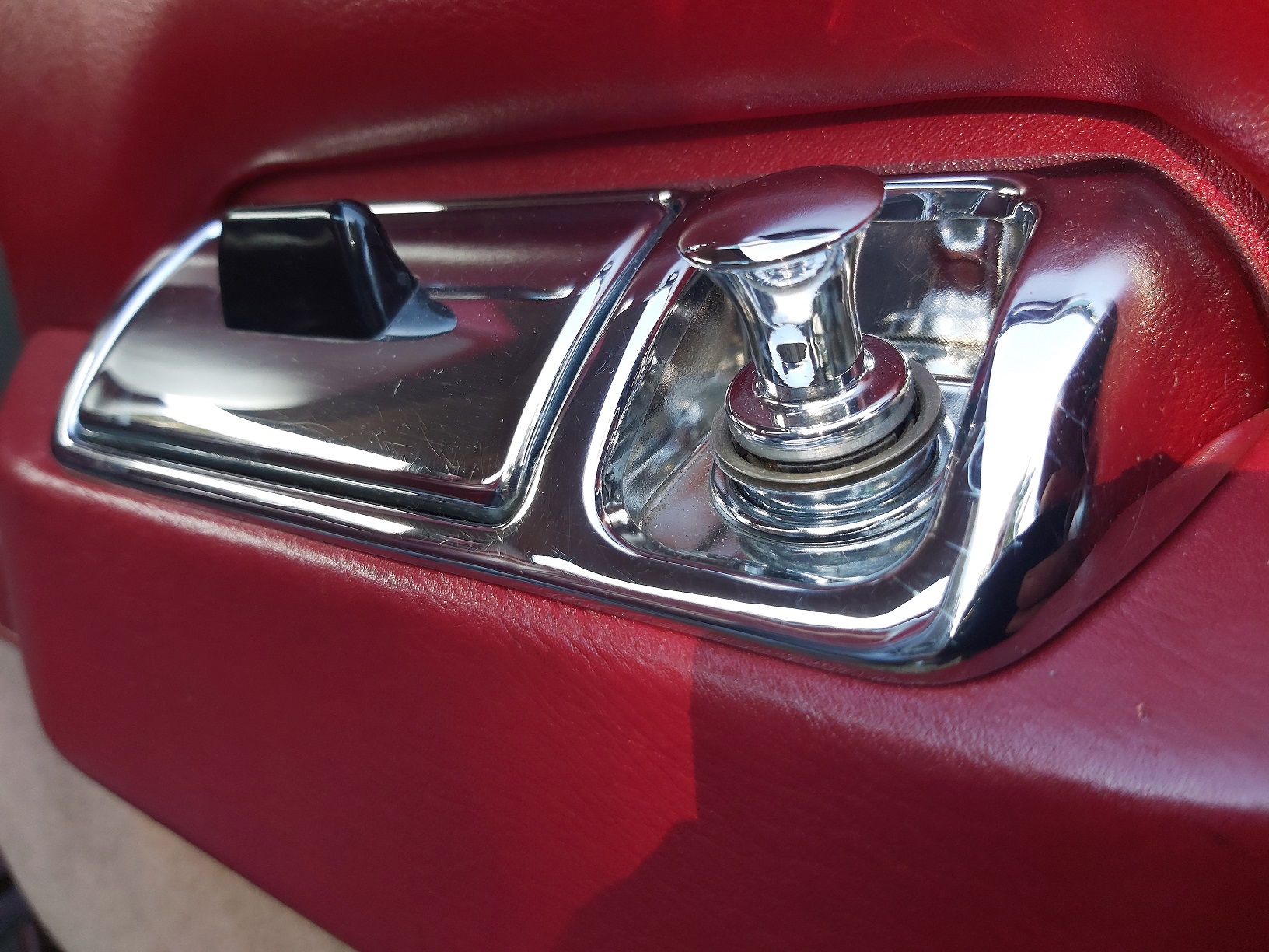 Waimak Classic cars 1975 RR Silver Shadow 13