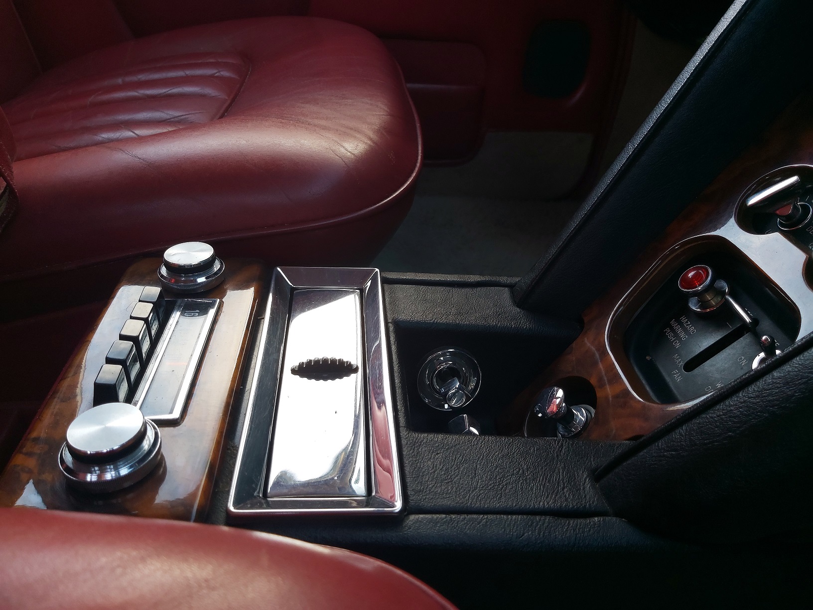 Waimak Classic cars 1975 RR Silver Shadow 14