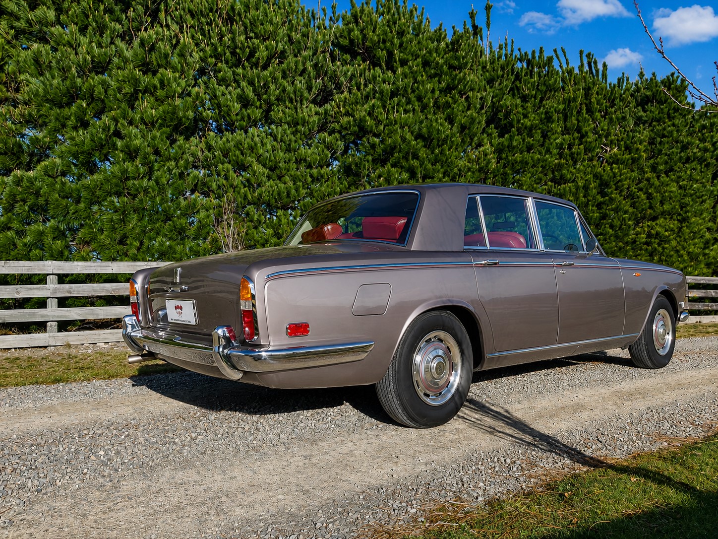Waimak Classic cars 1975 RR Silver Shadow 16