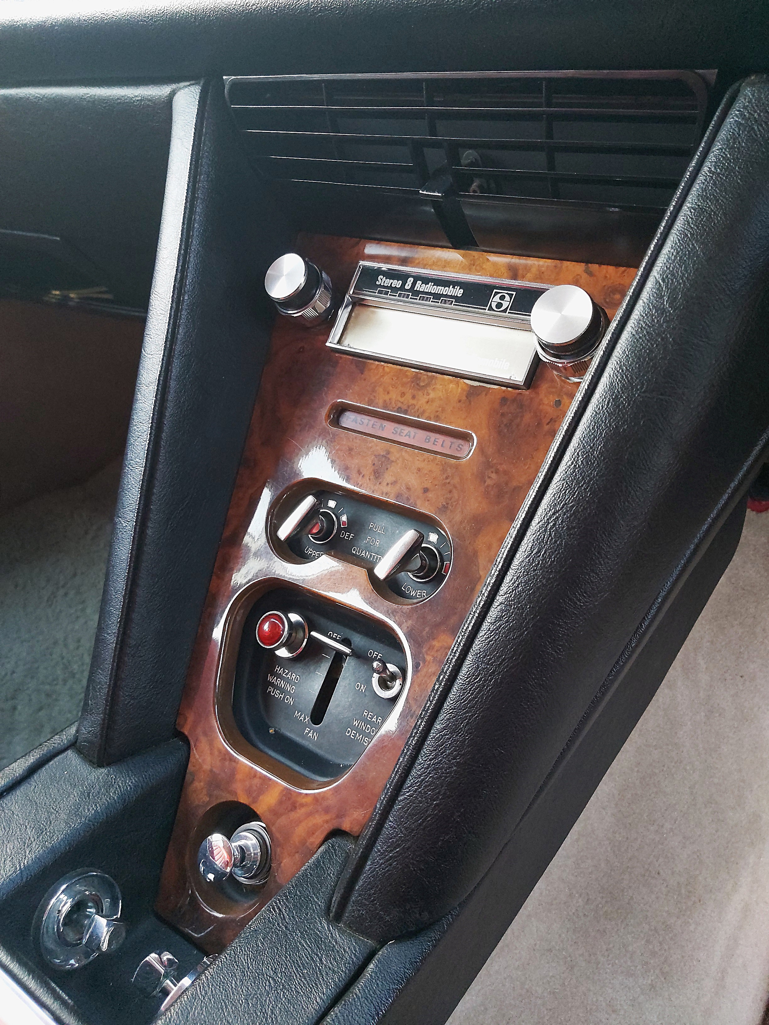 Waimak Classic cars 1975 RR Silver Shadow 31