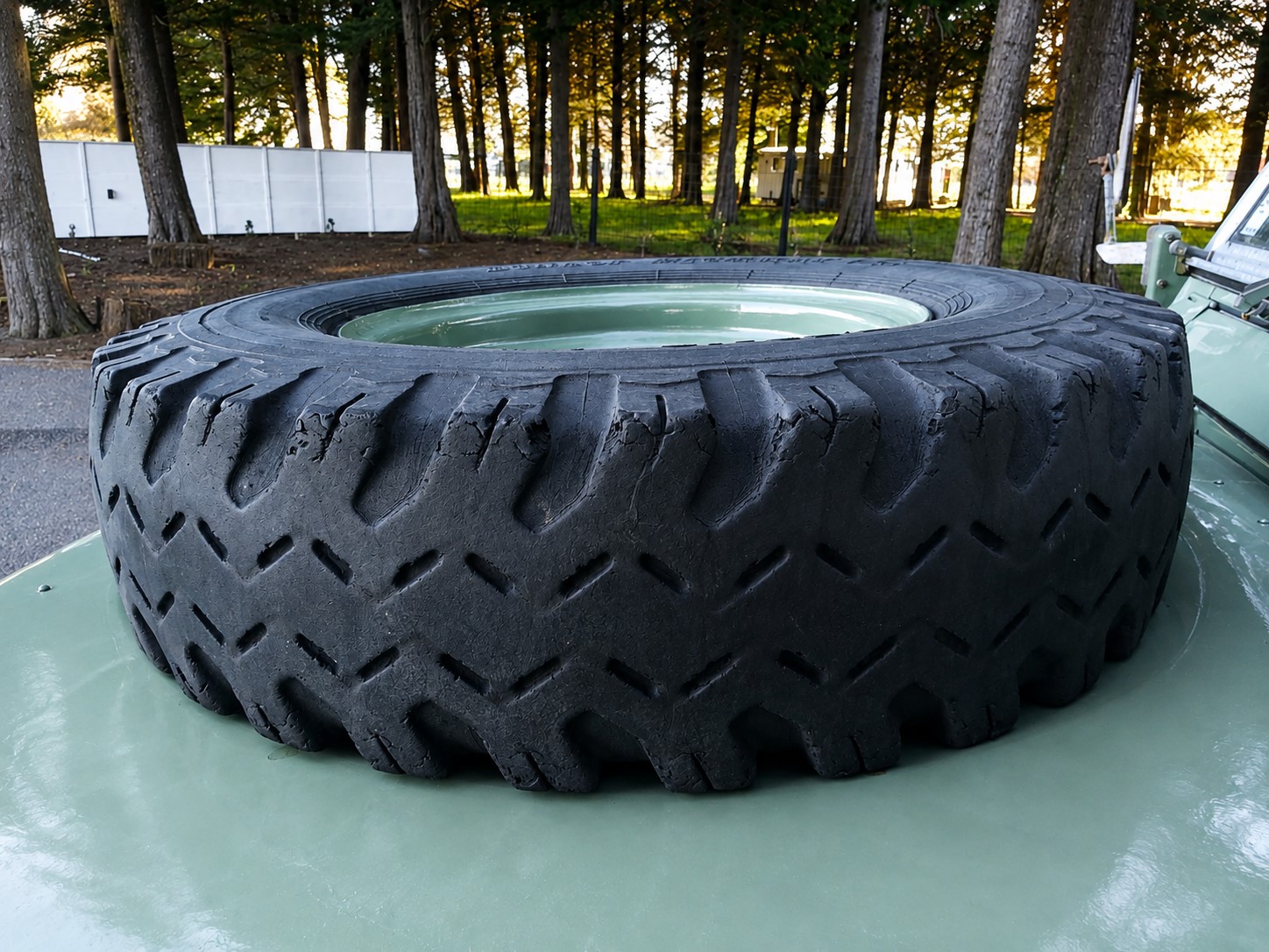 011 1
