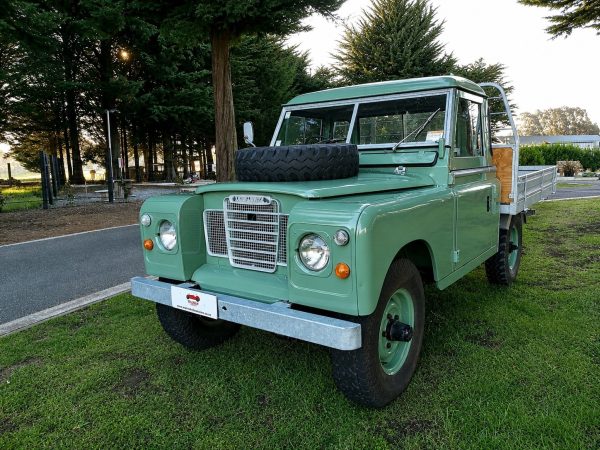 1979 Landrover Series III 109 Flatbed LWB